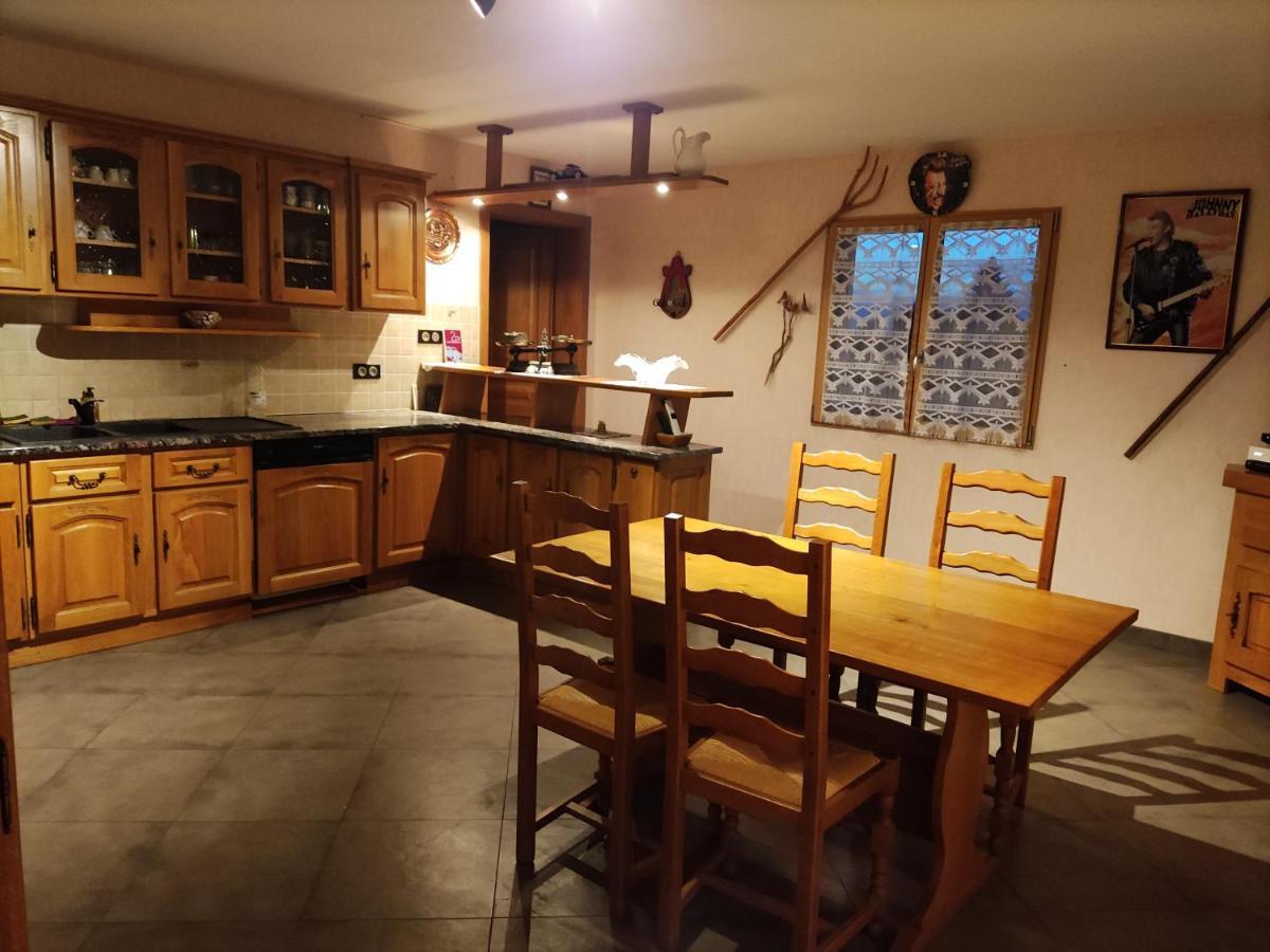 Maison Spacieuse Chez Popol Corbenay 外观 照片